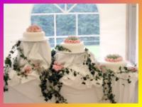 Souvenirs y tortas de casamiento o para quince aņos.