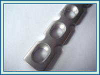 Placas de osteosintesis para fracturas.